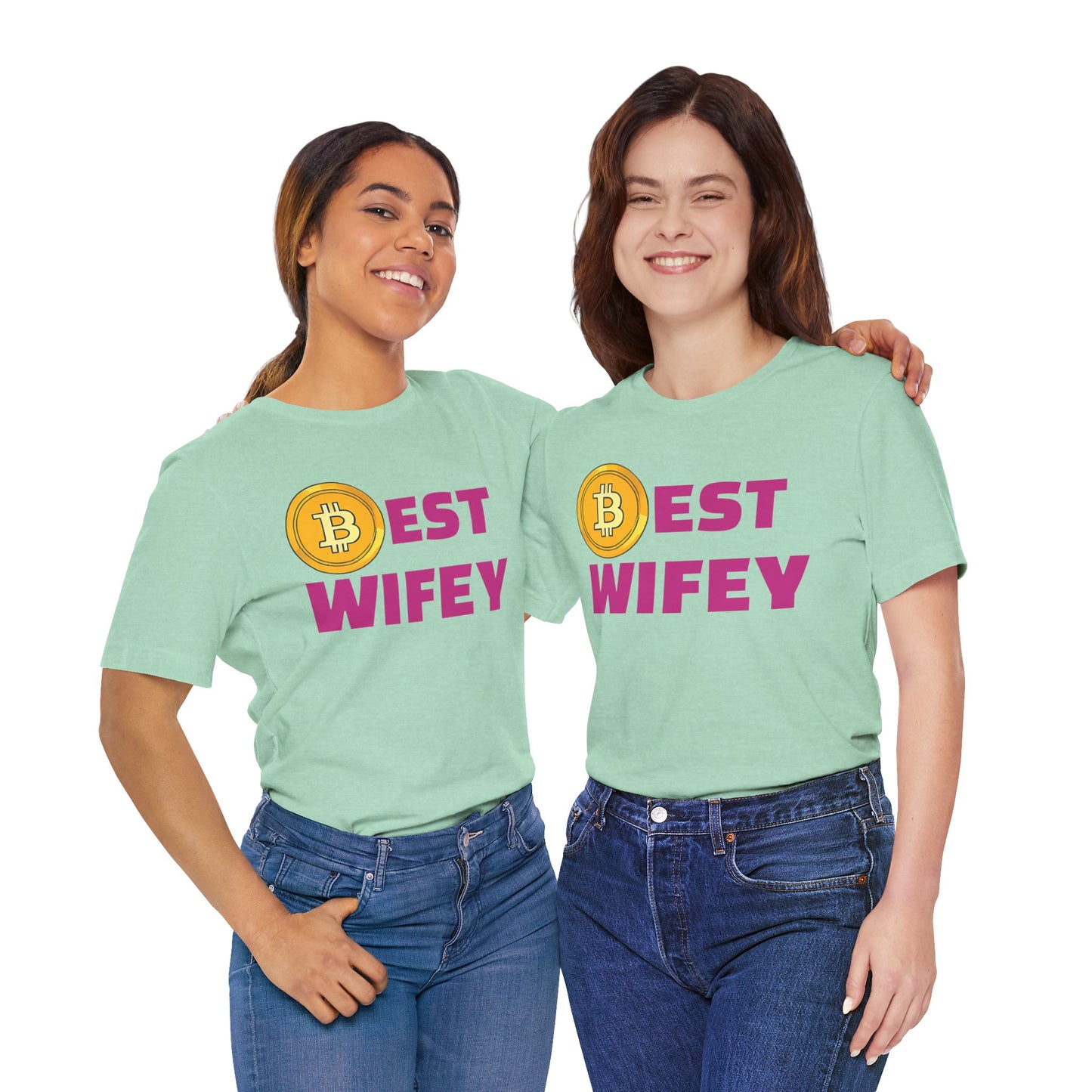 BEST BITCOIN WIFEY T-SHIRT